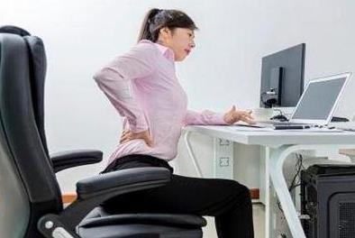 办公室人群久坐救星运动：每小时5分钟，缓解久坐伤害